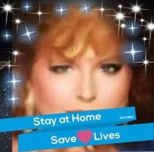 Meet your Posher, Elaine